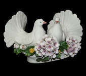 Статуэтка "Пара голубей с гортензией", Artigiano Capodimonte