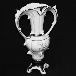 Ваза "Ветка с ягодами", Ceramiche Ferraro item