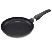 Сковорода с антипригарным покрытием "Frying Pans Titan", AMT