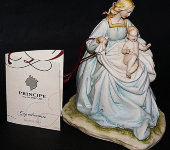 Статуэтка "Дева Мария с Иисусом", Porcellane Principe Статуэтка "Дева Мария с Иисусом", Porcellane Principe
