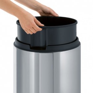 Brabantia_390821-03.jpg item