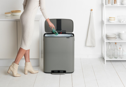 Мусорный бак BO PEDAL BIN (60л) item