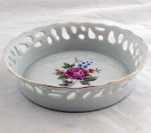 Прорезная тарелка, Hollohaza Porcelain