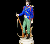Статуэтка "Альпийский стрелок 1872 года", Elite & Fabris Статуэтка "Альпийский стрелок 1872 года", Elite & Fabris