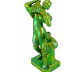 Фигурка "Женщина", Zsolnay 
